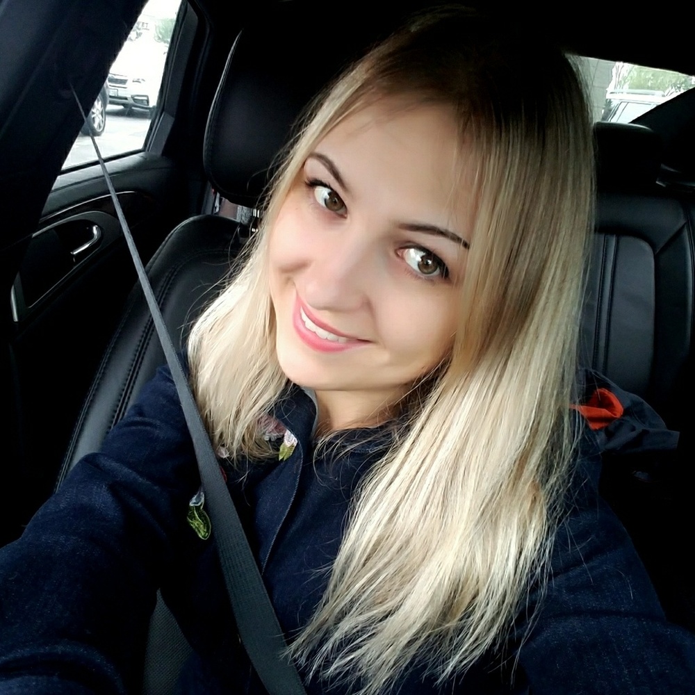 Meet your Posher, Lidia